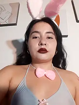 Snapshot of Yuli-27 chatting on October 31, 2025, 3:07 am Yuli-27 online show from October 31, 2025, 3:07 am