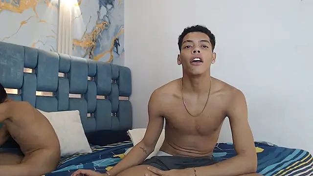 PRETTY FEM online show from February 20, 2026, 6:26 am