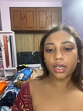 Snapshot of goodvibesonly44445 chatting on October 29, 2025, 2:08 pm goodvibesonly44445 online show from October 29, 2025, 2:08 pm