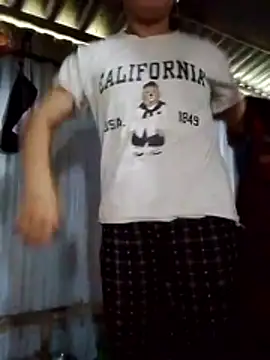 lusy-bae online show from November 13, 2025, 5:06 am