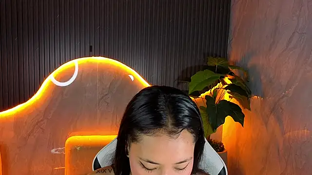 Snapshot of Hollypeyton_Tp chatting on September 9, 2025, 8:08 pm Hollypeyton Tp online show from September 9, 2025, 8:08 pm