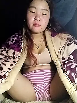 lylylove online show from February 9, 2026, 1:26 pm