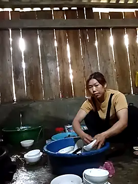 Ngocmi909 online show from April 7, 2026, 12:33 am