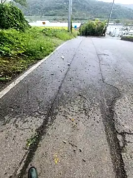 anggllaaa online show from October 8, 2025, 4:10 am