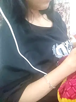  Thaotam  online show from February 3, 2026, 9:14 am