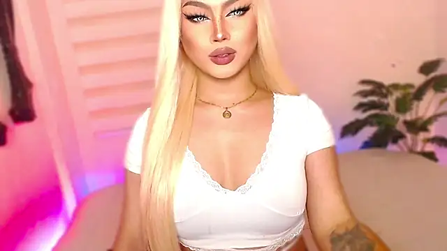 MissRumi Hunter online show from March 22, 2026, 11:24 am