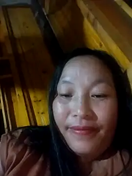 Snapshot of miss-su chatting on April 1, 2026, 1:41 pm miss-su online show from April 1, 2026, 1:41 pm