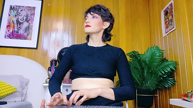 Zafiro Gem  online show from November 7, 2025, 8:31 pm