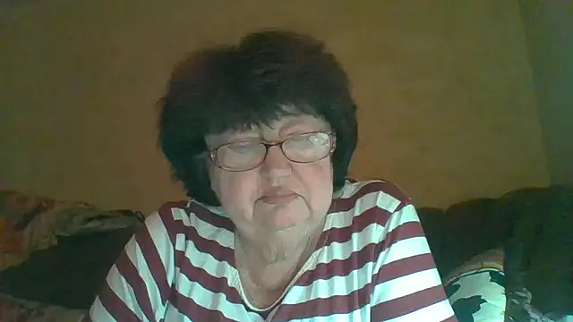 MilaSky5303 online show from October 12, 2025, 8:19 pm