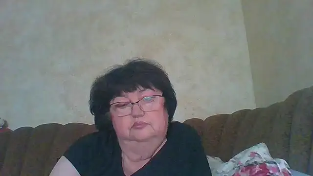 MilaSky5303 online show from November 22, 2025, 7:18 am