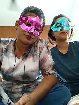 your chandni04 online show from September 20, 2025, 10:27 am