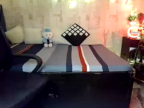 Snapshot of fairy_princess chatting on October 5, 2025, 5:44 pm fairy princess online show from October 5, 2025, 5:44 pm