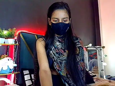 Snapshot of fairy_princess chatting on February 13, 2026, 5:42 pm fairy princess online show from February 13, 2026, 5:42 pm