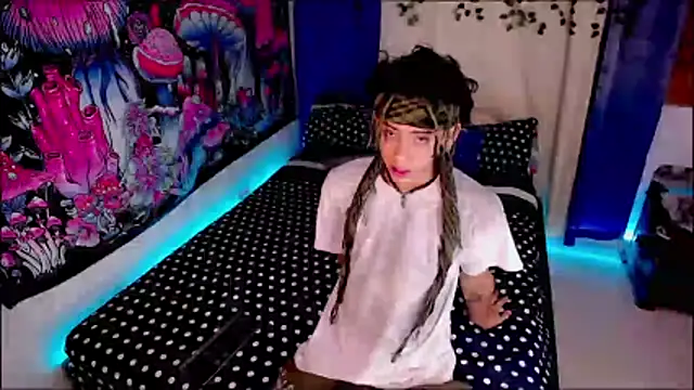 Thedoll ethan7 online show from April 7, 2026, 11:04 pm