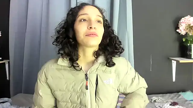 TeensNews18 online show from November 21, 2025, 11:53 am