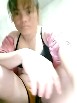 Maymay0033 online show from September 13, 2025, 5:29 am