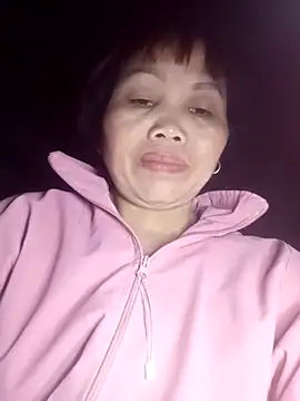  YooY  online show from October 27, 2025, 2:43 pm