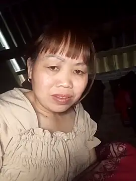  YooY  online show from November 6, 2025, 2:23 am