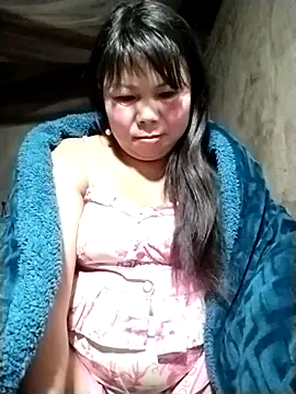 Snapshot of lusy-00 chatting on February 10, 2026, 2:10 pm lusy-00 online show from February 10, 2026, 2:10 pm