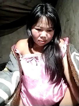 Snapshot of lusy-00 chatting on March 4, 2026, 2:23 pm lusy-00 online show from March 4, 2026, 2:23 pm