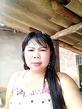 Snapshot of lusy-00 chatting on April 14, 2026, 3:01 am lusy-00 online show from April 14, 2026, 3:01 am