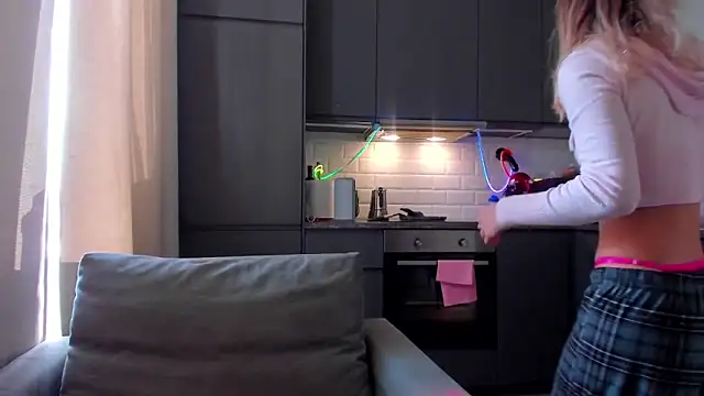 baobei03 online show from October 17, 2025, 9:12 am