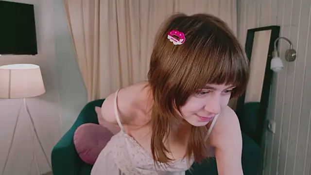 Snapshot of Katie_ktk chatting on April 14, 2026, 5:57 am Katie ktk online show from April 14, 2026, 5:57 am