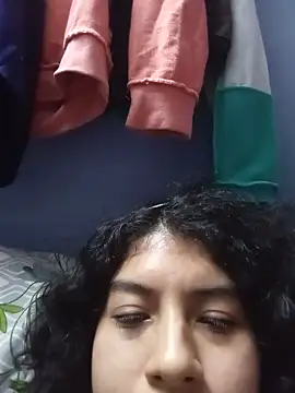 Syndel23 online show from September 13, 2025, 5:07 am