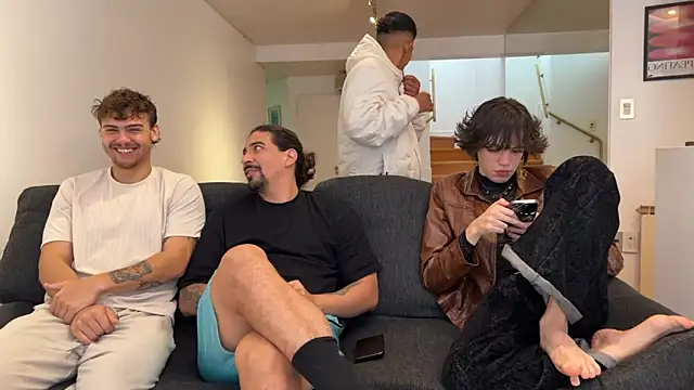 lenruy online show from April 6, 2026, 1:34 pm