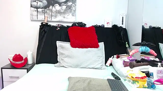 DonnaJoness online show from February 28, 2026, 8:54 pm