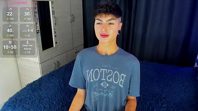 Dark luckyyy online show from September 19, 2025, 10:54 pm