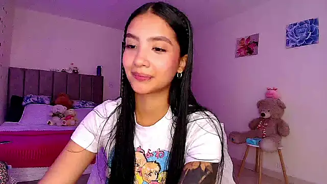 mia yireth online show from March 17, 2026, 8:34 pm