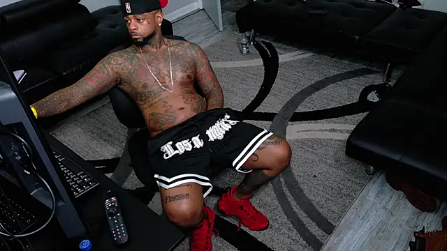 SLANGONDEMHOES online show from March 29, 2026, 2:39 pm