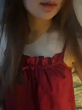 Hinne07 online show from February 24, 2026, 1:03 am