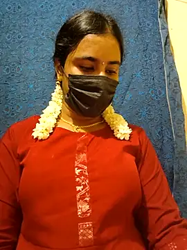 mini-queen online show from April 29, 2026, 10:08 am