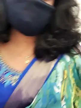 saritha29 online show from September 30, 2025, 4:56 pm