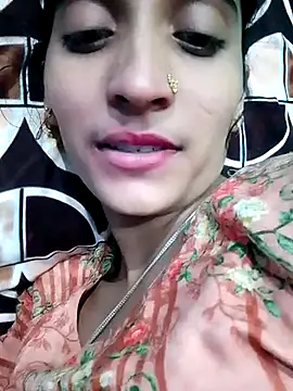 Snapshot of Pahadi_couple chatting on October 10, 2025, 4:50 pm Pahadi couple online show from October 10, 2025, 4:50 pm