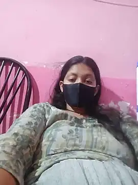 Lady-Queen5 online show from May 15, 2026, 6:53 am