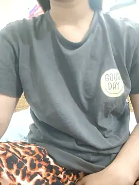 midnightmuse-03 online show from February 11, 2026, 9:36 am