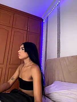 VeronicaSaenzx online show from November 26, 2025, 5:58 pm