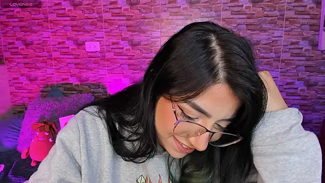 sammy bunny1 online show from February 18, 2026, 4:30 am