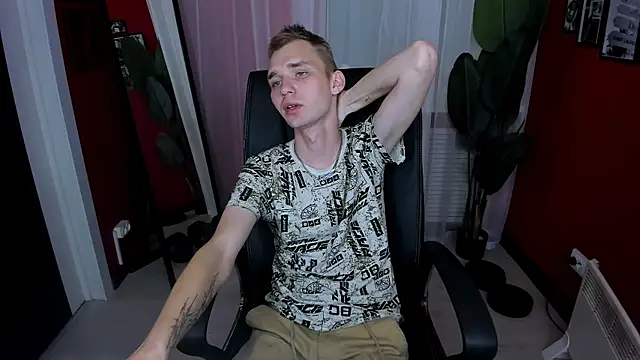 Snapshot of TimBlaks chatting on October 1, 2025, 5:30 pm TimBlaks online show from October 1, 2025, 5:30 pm