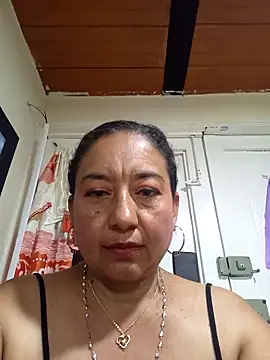 VictoriaSanz online show from October 23, 2025, 4:56 am