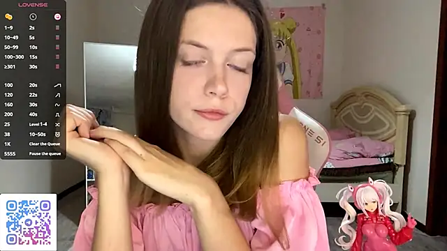 VibeQueenLucy online show from October 2, 2025, 2:24 pm