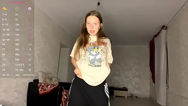 CharlynDini online show from September 20, 2025, 4:30 pm