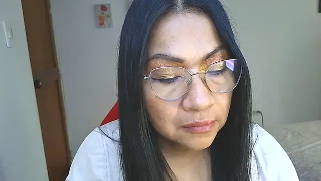 LissafeetHott online show from April 11, 2026, 11:58 am