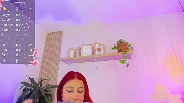 Cristalfoxy  online show from December 3, 2025, 7:45 pm