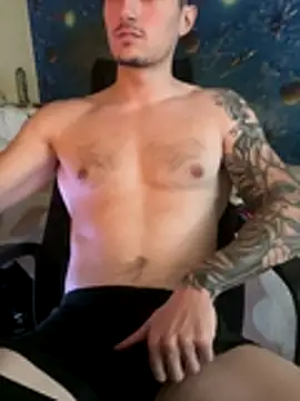 fronkie9384 online show from November 14, 2025, 10:25 am