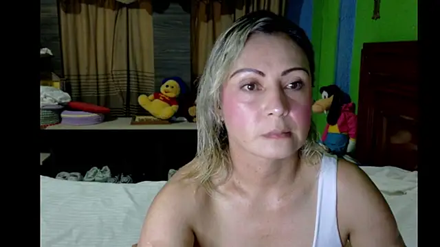  Charlize theron  online show from April 7, 2026, 11:37 pm