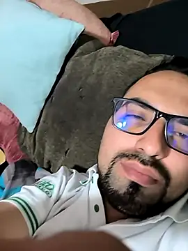 Snapshot of Jharicio-89 chatting on September 15, 2025, 12:54 am Jharicio-89 online show from September 15, 2025, 12:54 am